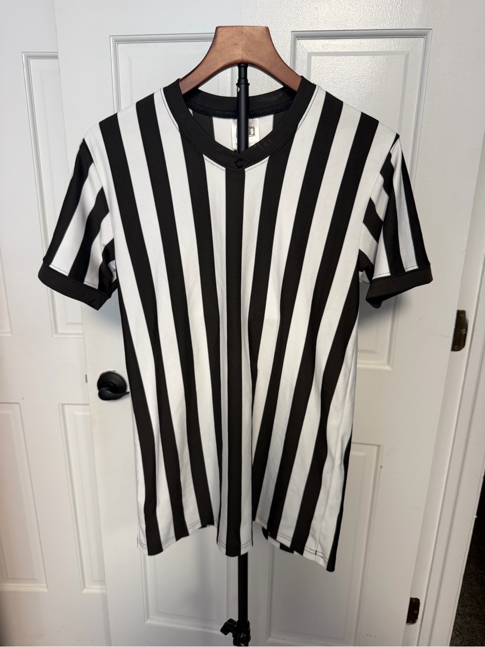 DSG Black and White Vertical Stripe Short Sleeve Referee Tee Small